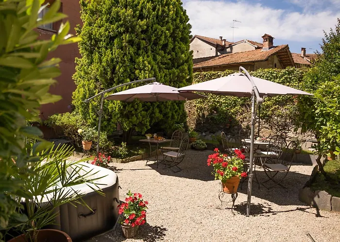 Tempi Lontani Adults Only Bed & Breakfast 4*