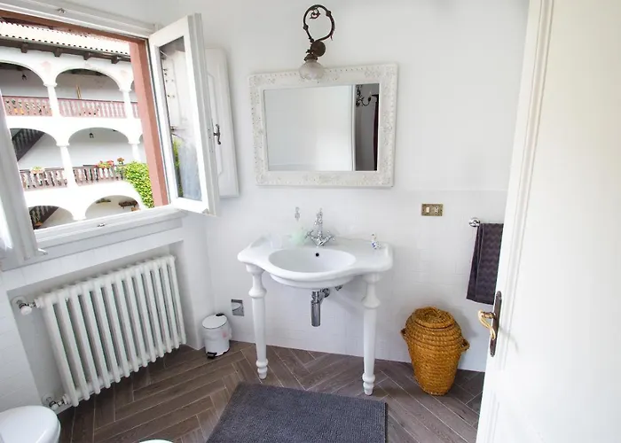 Tempi Lontani Adults Only 4*